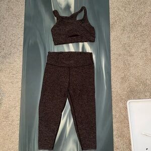 Peloton burgundy Heather Activewear
